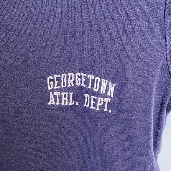 BRANDY MELVILLE Georgetown T-Shirt - Picture 3 of 5